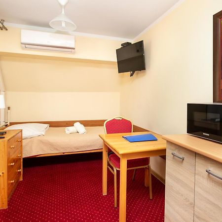 Madohora_Slonce Hotel Zaryte Bagian luar foto