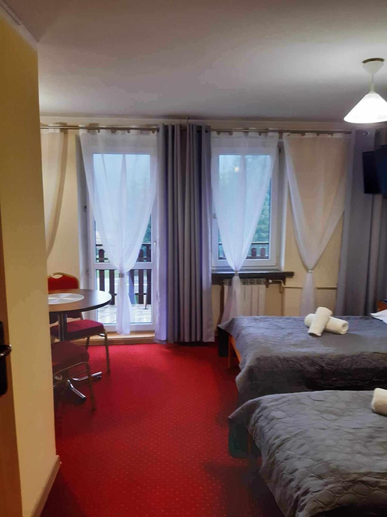 Madohora_Slonce Hotel Zaryte Bagian luar foto